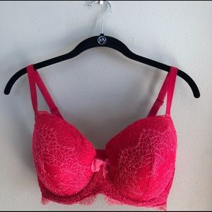 Victoria Secret’s Dream Angels lined Demi Bra